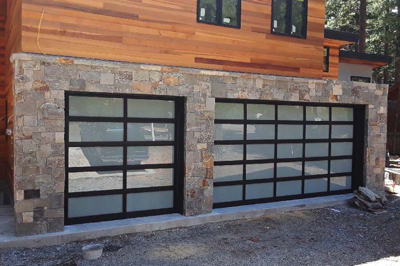 mcmahon-doors-black-white-full-view-door-2